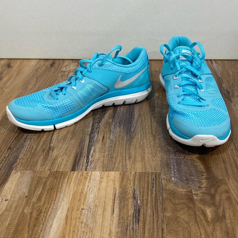 Nike Flex running/walking shoes
